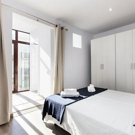Ab Margarit Apartment