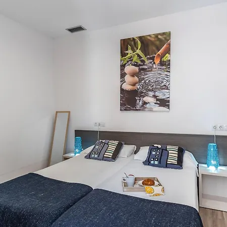 Ab Margarit Apartment