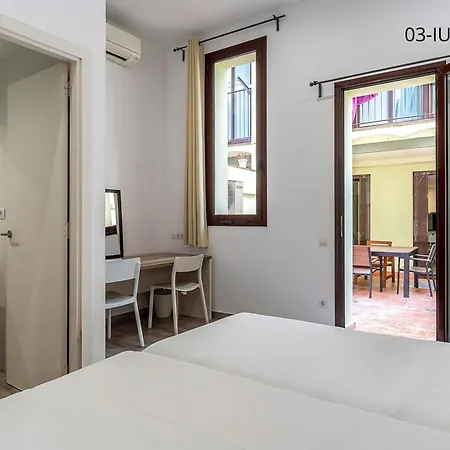 Ab Margarit Apartment *