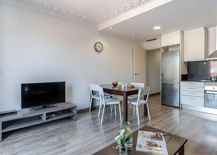 Ab Margarit 아파트