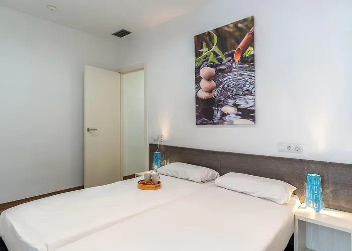 Ab Margarit 아파트